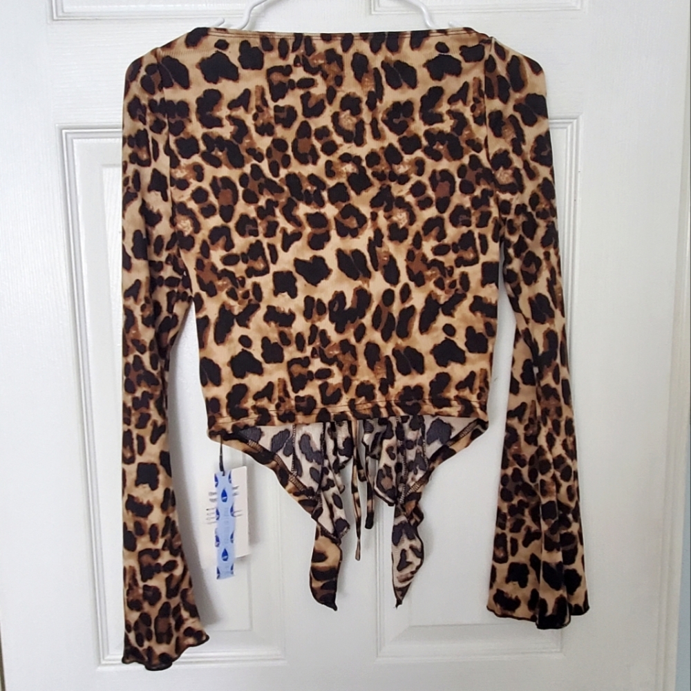 Cider Ruffled Leopard Top - Picture 2 of 7
